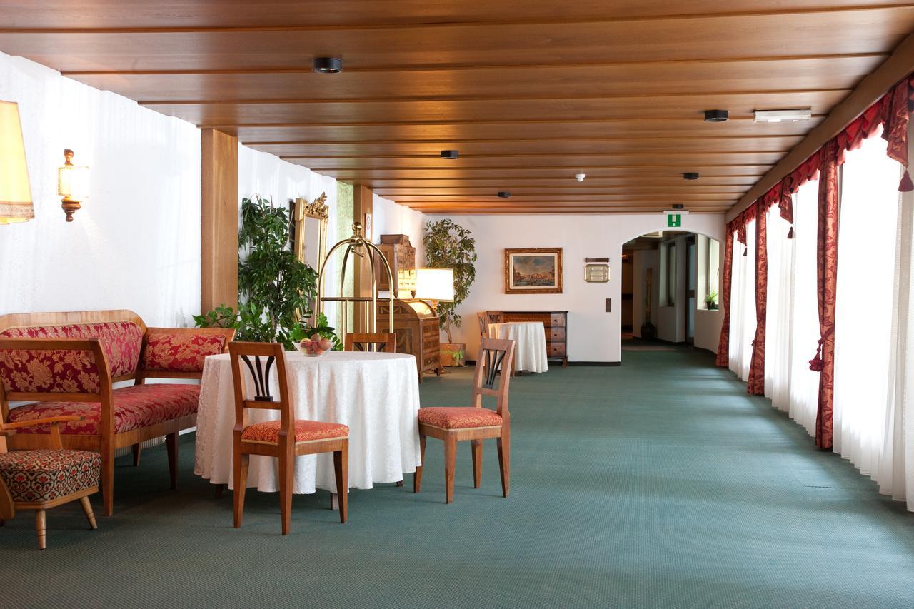 Hotel Gruener Baum Bressanone Esterno foto