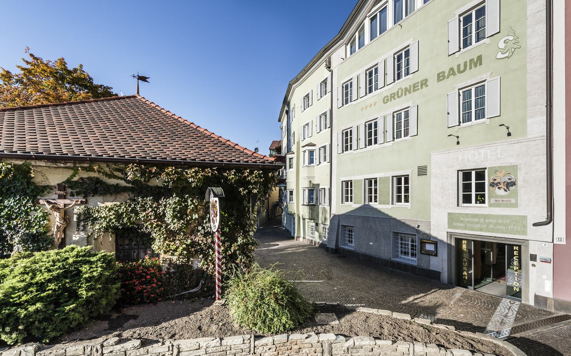 Hotel Gruener Baum Bressanone Esterno foto